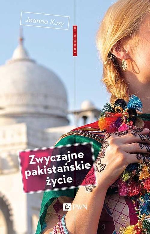 

Zapiski z Karaczi, Zwyczajne pakistańskie życie