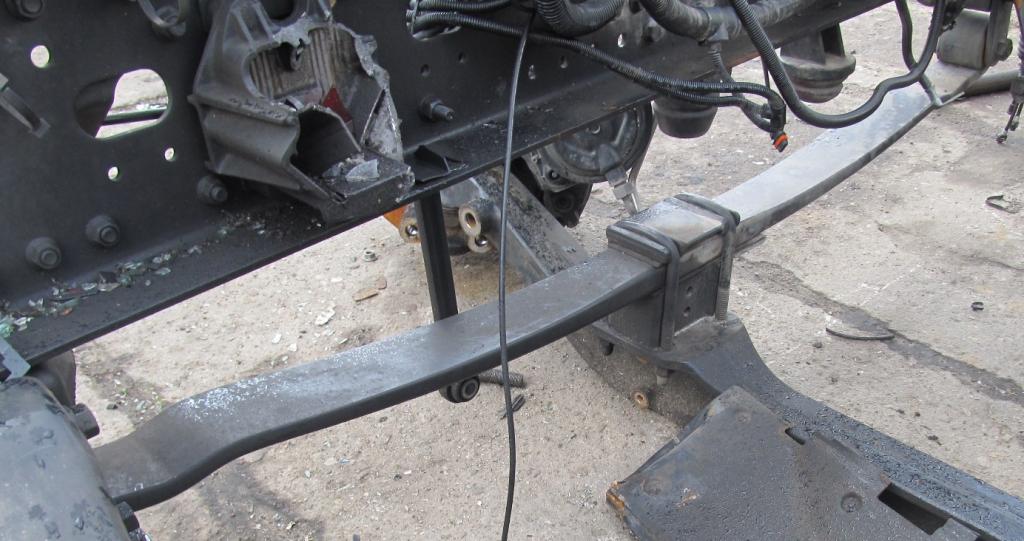 MAN TGX TGA TGS resor przod przedni 2012 STAN BDB Part number