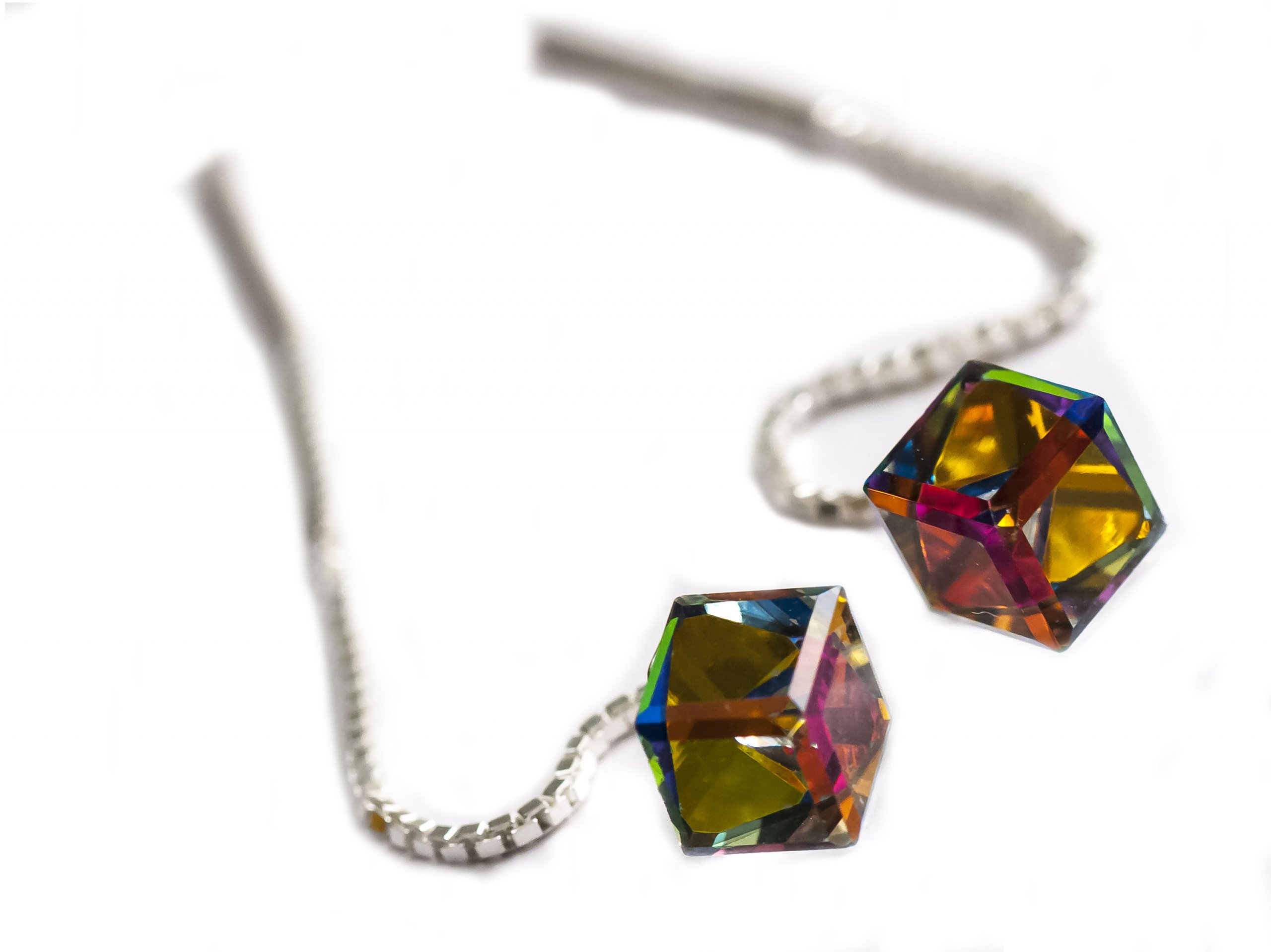 

Swarovski Cube 4mm Wiszące Kolczyki długie Srebro