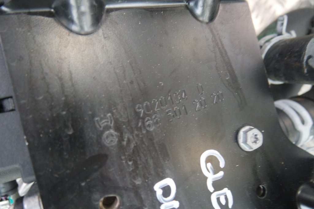 WEBASTO WYDECH MERCEDES GLE 166 DIESEL A1665002300 Typ samochodu Samochody osobowe