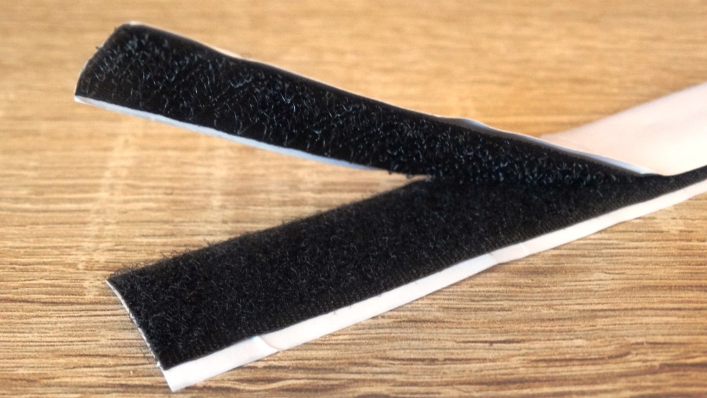 MOSKITIERA NA DRZWI KURTYNA MAGNETYCZNA 100X210/22 Maks. szerokość 100 cm