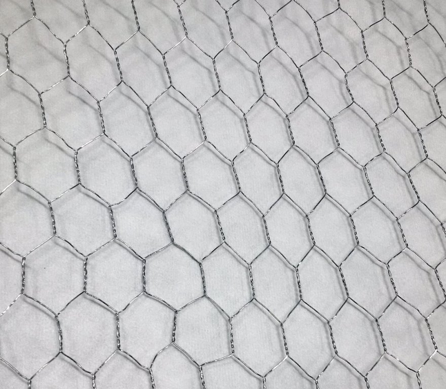 

Siatka Ogrodzeniowa 0,5mx25m oczko 2,5cm Producent