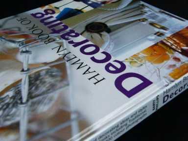 HAMLYN BOOK OF DECORATING ALBUM Wydawnictwo AA