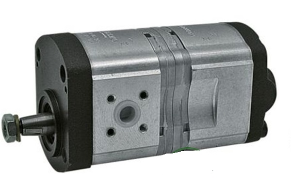 ГІДРАВЛІЧНИЙ НАСОС CASE 955 1055 3223932R93