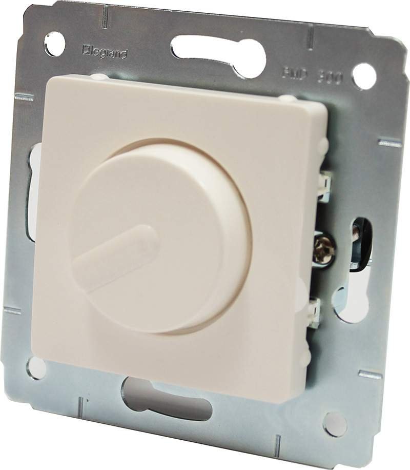 

Legrand Cariva Ściemniacz Obrotowy 40-300W 773617