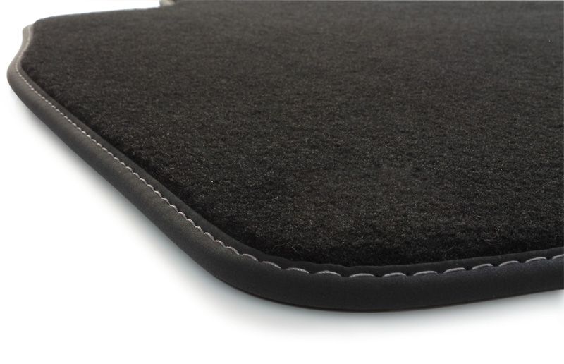 Ford Mondeo V 2014- DYWANIKI PREMIUM CARMAT Producent Texer