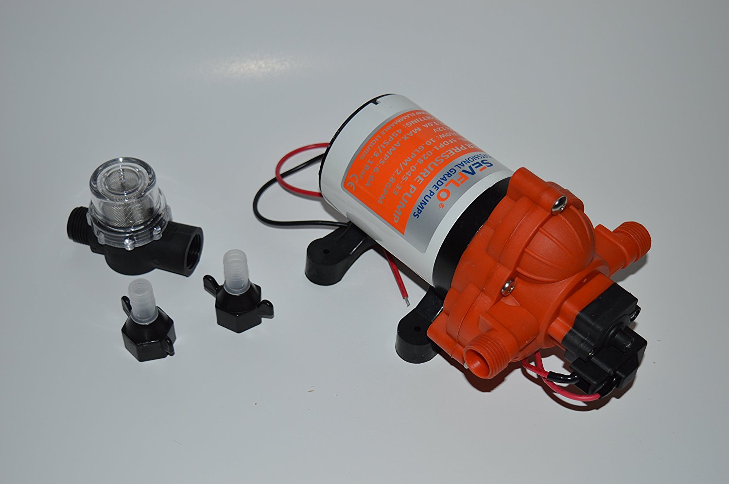 Pompa Wody Ciśnieniowa SEAFLO 10,6L 12V do KAMPERA EAN (GTIN) 5901824133743