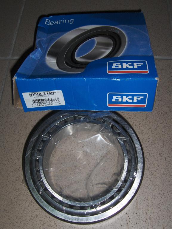 Підшипник колеса SKF Vkhb2146 ДАФ / МАН / зад.