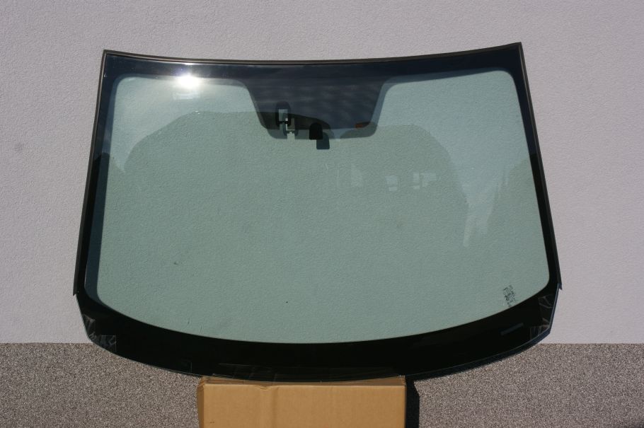 MAZDA 3 PO 2013 SZYBA PRZEDNIA CZOŁOWA NOWA SENSOR Producent części XYG