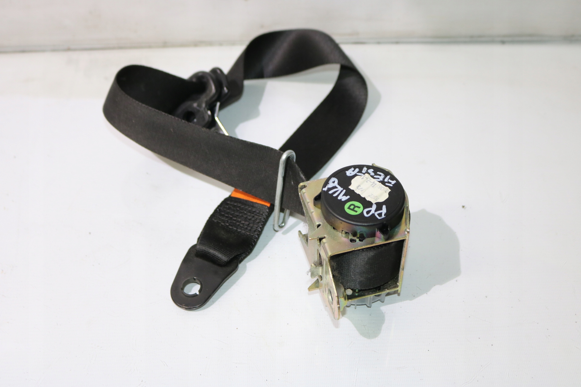 PAS PRAWY PRZEDNI BEZPIECZEŃSTWA FORD FIESTA MK6 Typ samochodu Samochody osobowe