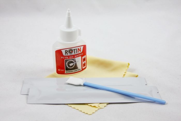 ROTIN Zestaw do czyszczenia matrycy FULL FRAME 24 Marka Rotin