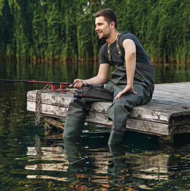 SPODNIOBUTY WODERY WĘDKARSKIE POLSKIE PROS r 43 Model PROS