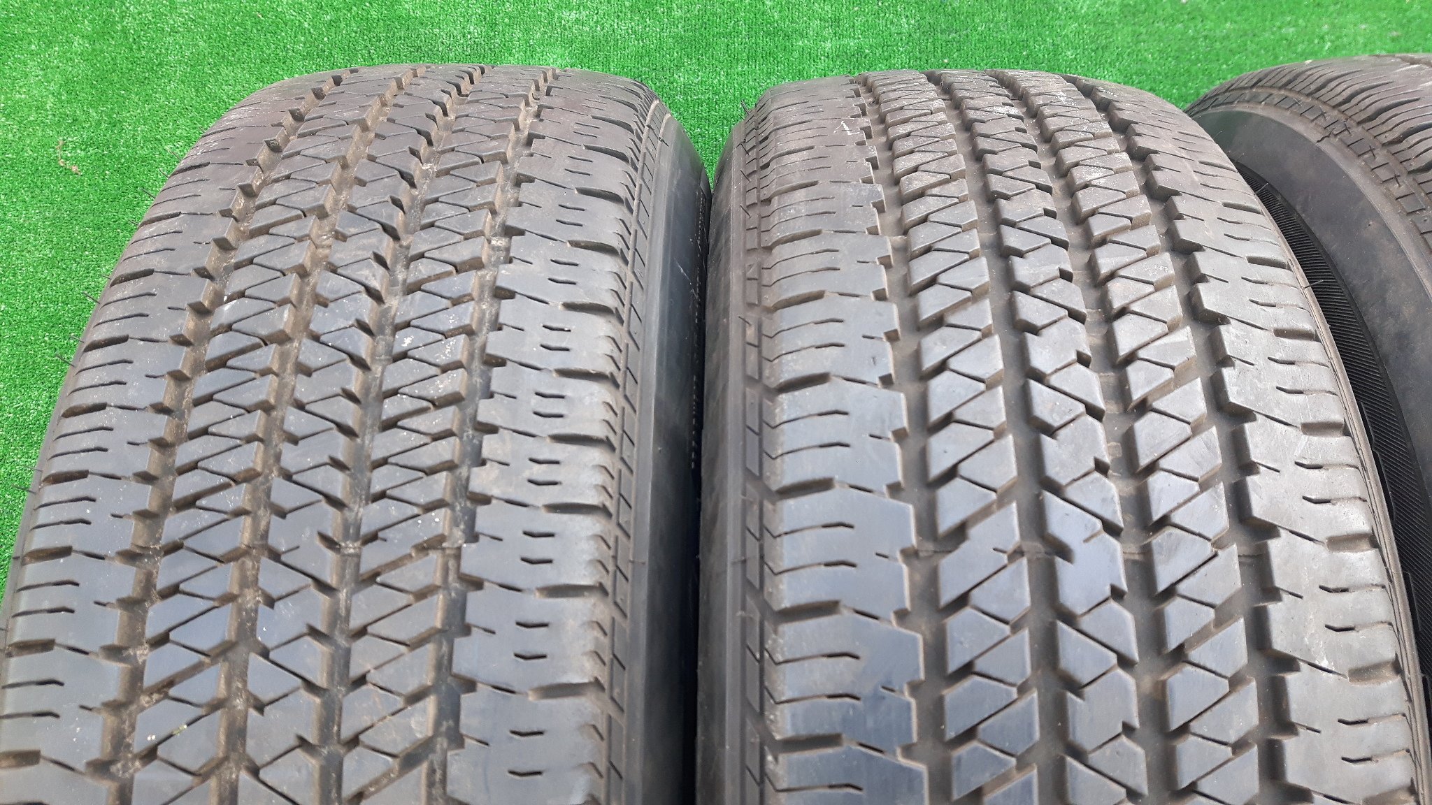 VW AMAROK 2H0 KOŁA 8X17 245/65R17 BRIDGESTON OP511 Rodzaj felg Aluminiowe