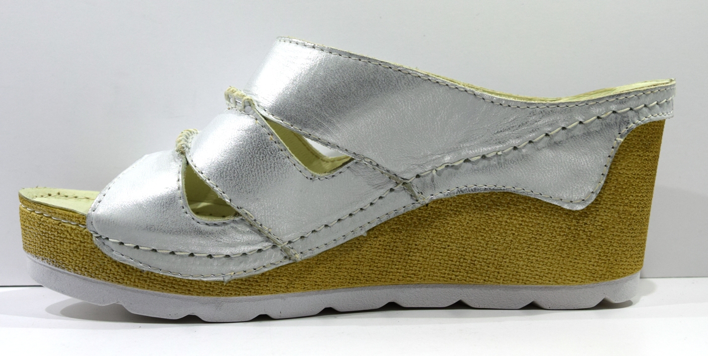 KLAPKI DAMSKIE LETNIE BUTY NA KOTURNIE 1052 R.40 Rozmiar 40