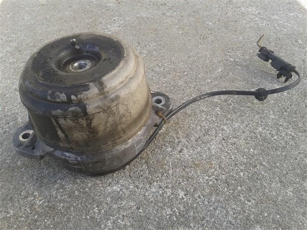 PODUSZKA SILNIKA MERCEDES 204 2 2 CDI A2042403617