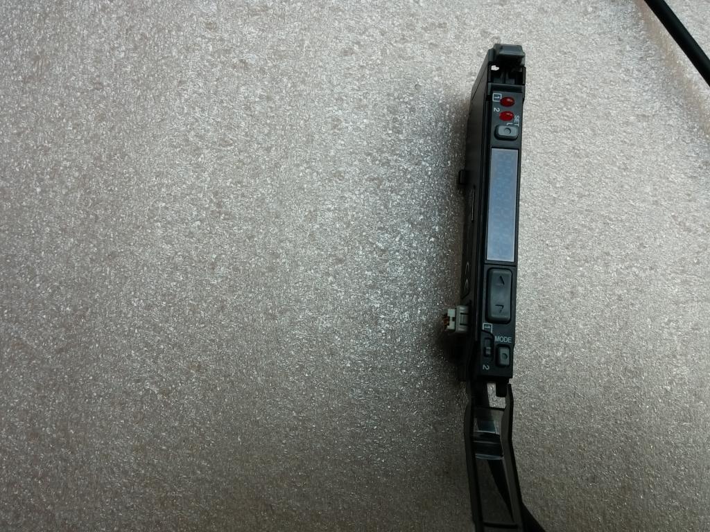 Wzmacniacz rozszerzający Keyence LV-12SA NrA338 Marka Keyence