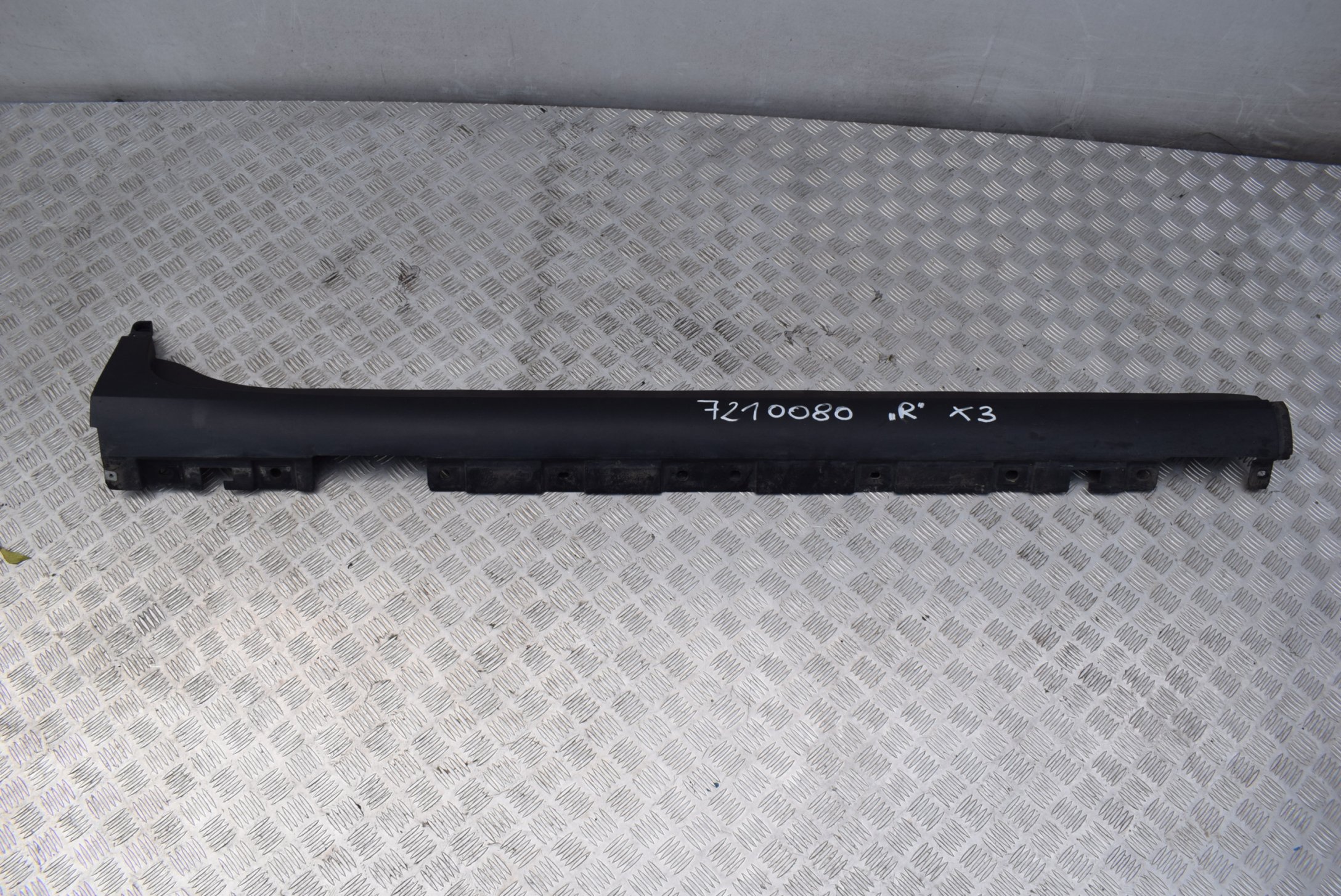 cap threshold threshold right BMW X3 F25 7210080