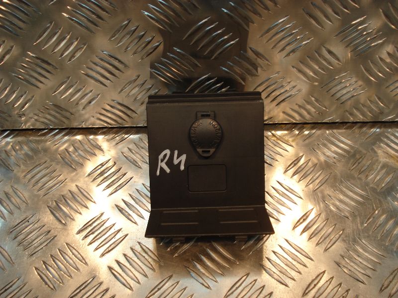 TOYOTA RAV4 RAV 4 ZAPALNICZKA 2008