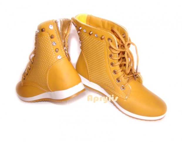 MŁODZIEŻOWE TIMBERKI CAMEL SPORT MODA r. 39 Rozmiar 39