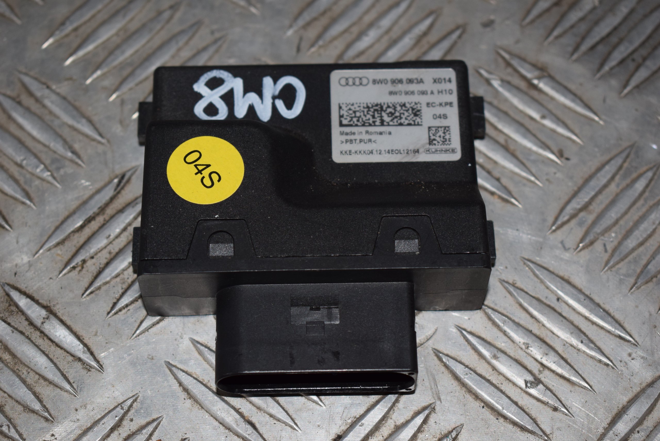 Bedienteil POMPY des Kraftstoffsbehälters AUDI A4 B9 8W0 8W0906093A