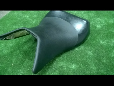 椅子 1 KAWASAKI Z1000SX SIEDZENIE FOTEL KANAPA PASAŻERA