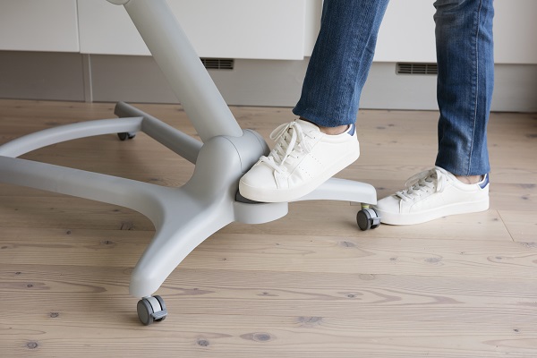 CHICCO BABY HUG 4w1 Łóżeczko leżaczek krzesło 24h Waga dziecka 0 - 18 kg