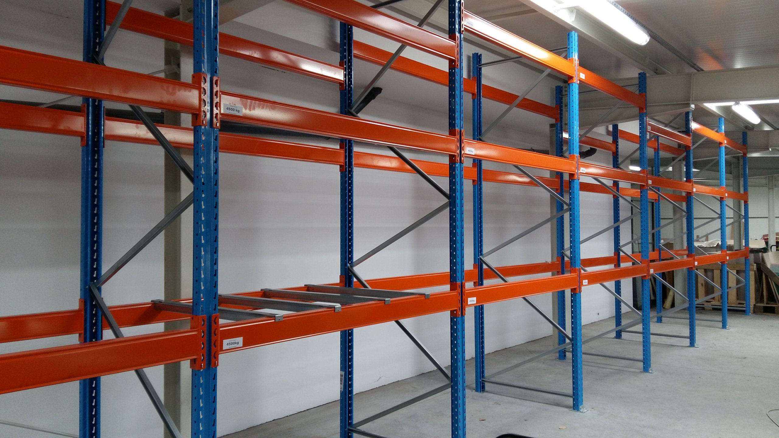 E2070d594e60af7b1457d5fca96d