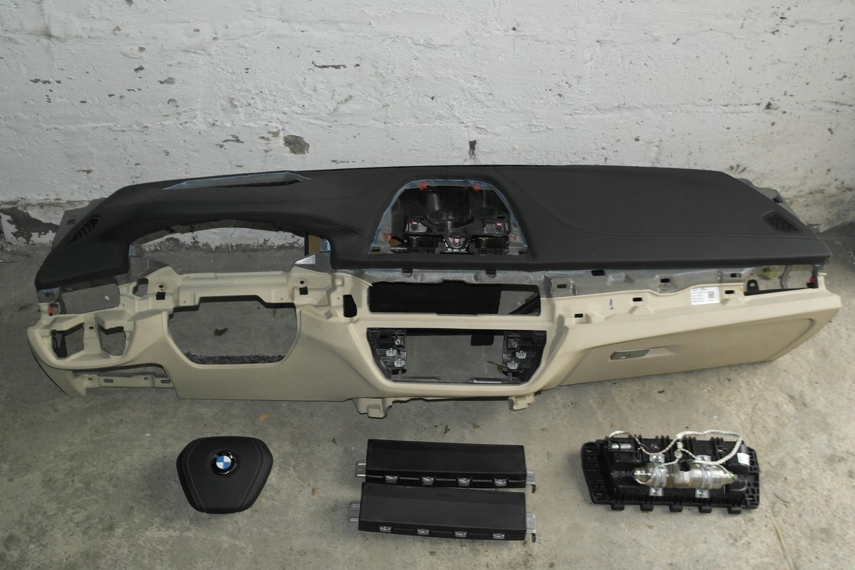 BMW 5 G30 G31 USA DESKA KONSOLA KOKPIT AIR BAG za 2999 zł z Koziegłowy