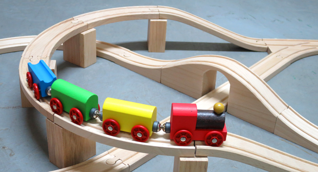 SUPER Kolejka DREWNIANA CIUCHCIA 40ELEM - PROMOCJA Wiek dziecka 3 lata +