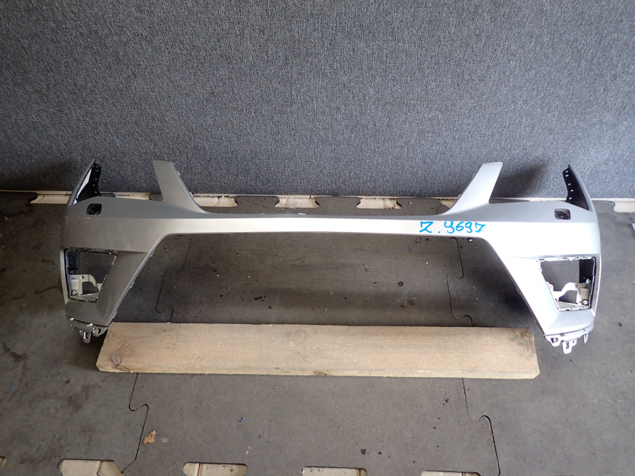 bumper front SEAT ATECA