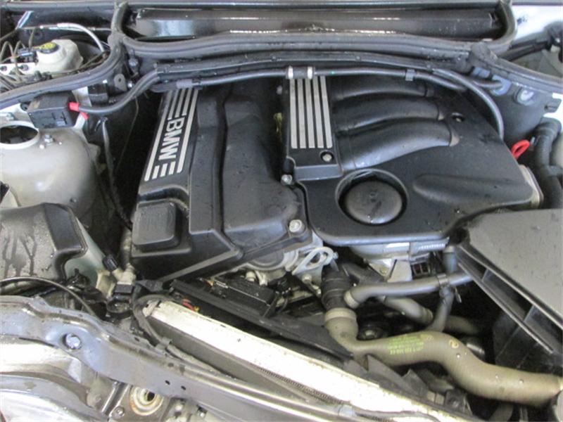 BMW e90 под капотом
