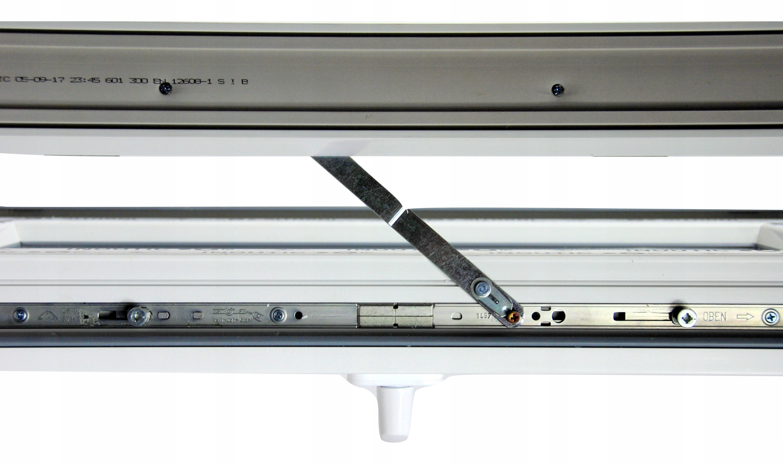 OKNO PCV 1300 x 600 UCHYLNE 1 x ANTRACYT Marka Alucon