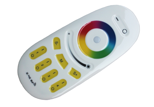 ZESTAW STREFOWY do taśm RGB PILOT + 4 STEROWNIKI Typ pilot