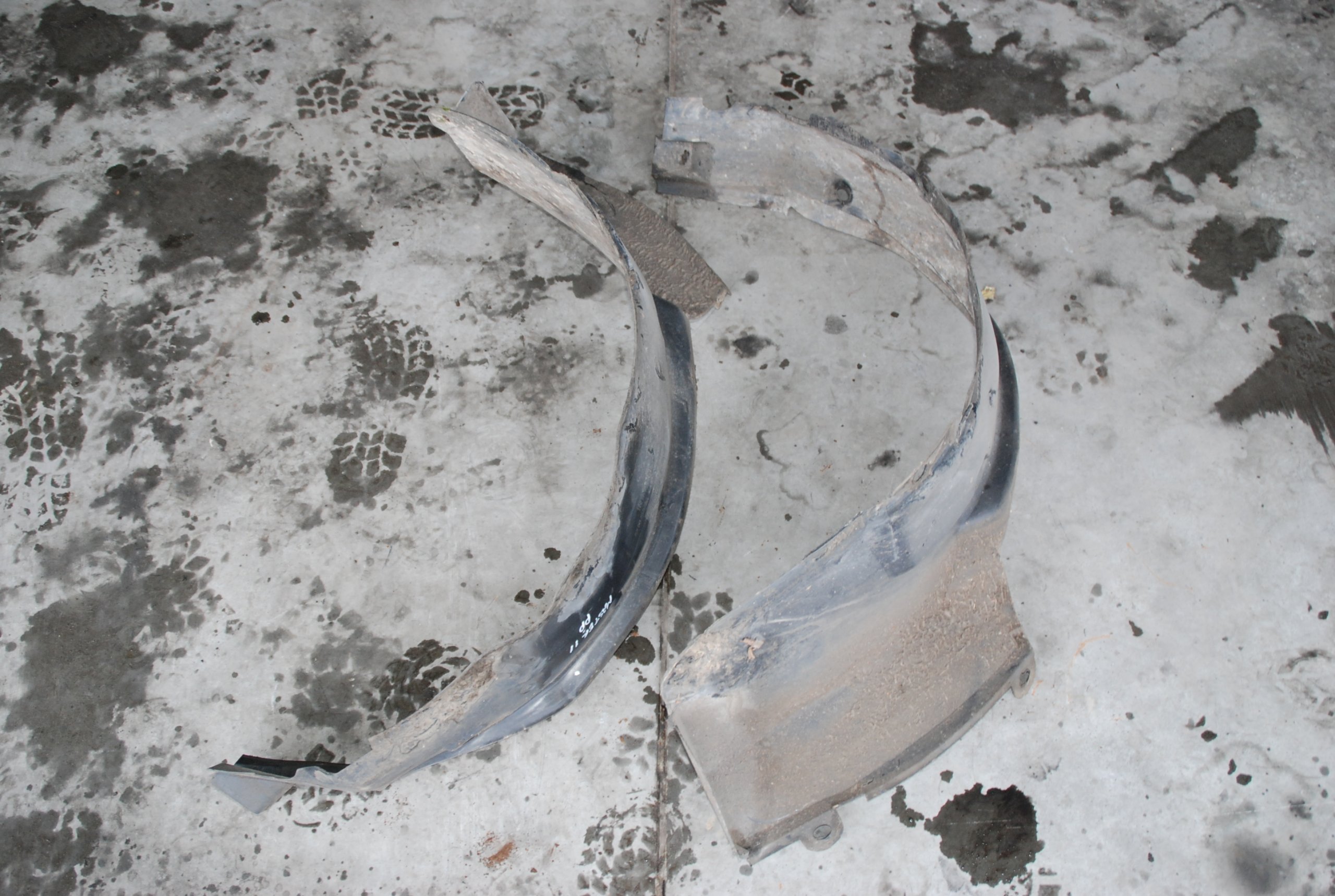 подкрылок перед Передний л / P MASCOTT MASTER II