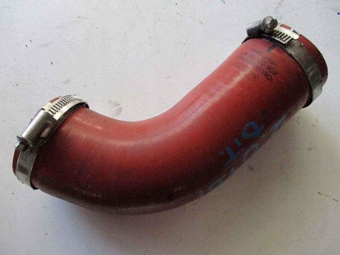 Rura WAZ PASSAT B8 3G0 2 0TDI 03N445762D