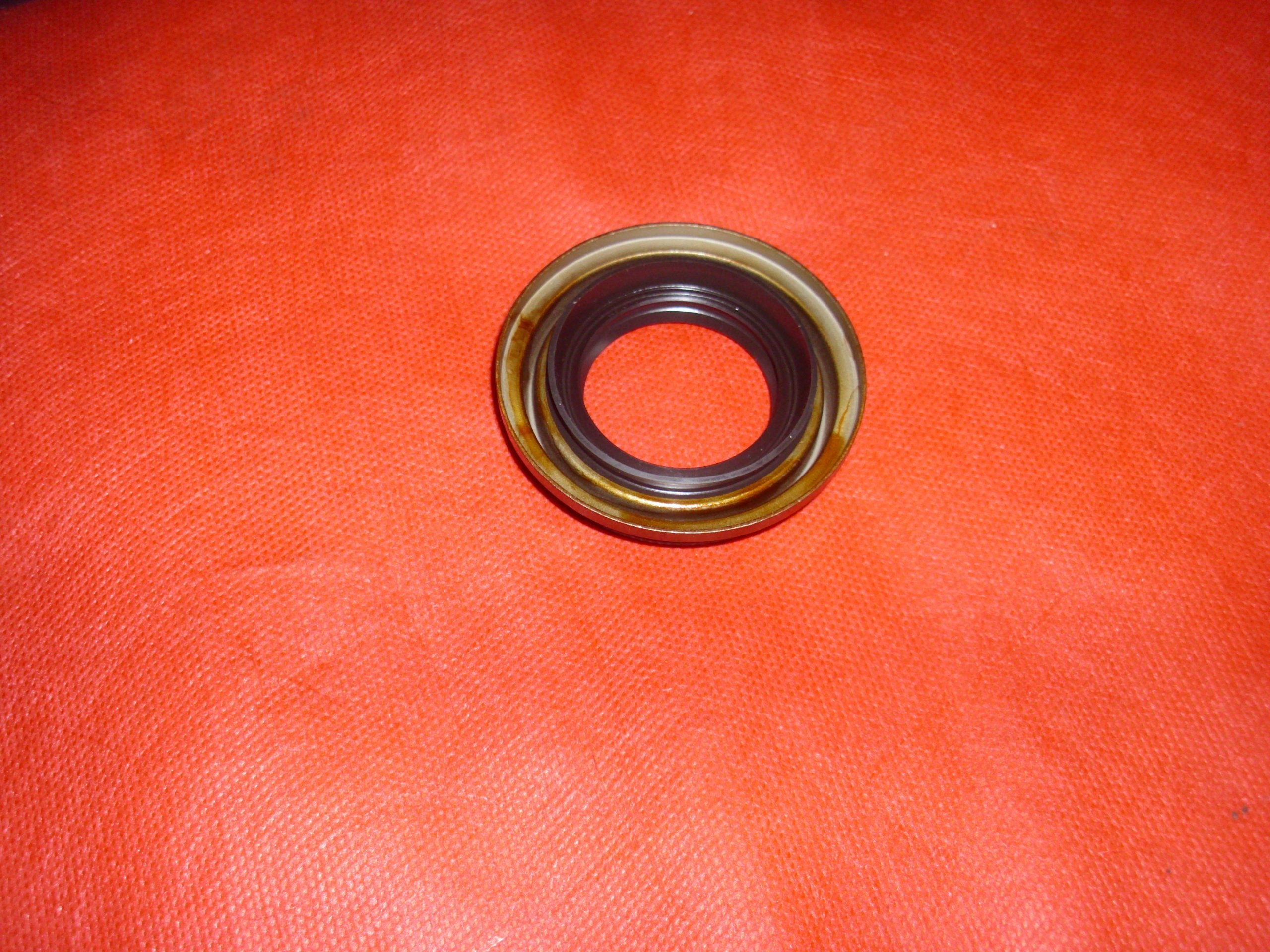 3646179 герметик валу моста RANGER 97-06