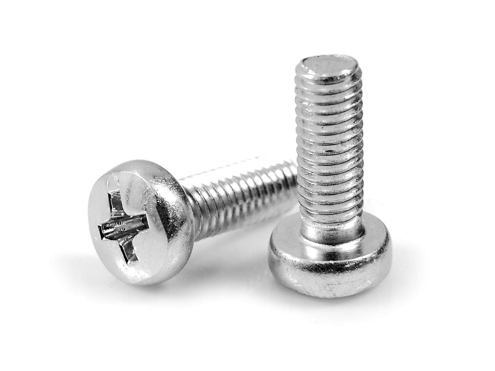 

Śruba koszyka bidonu M5x14 mm 2 szt na krzyżak
