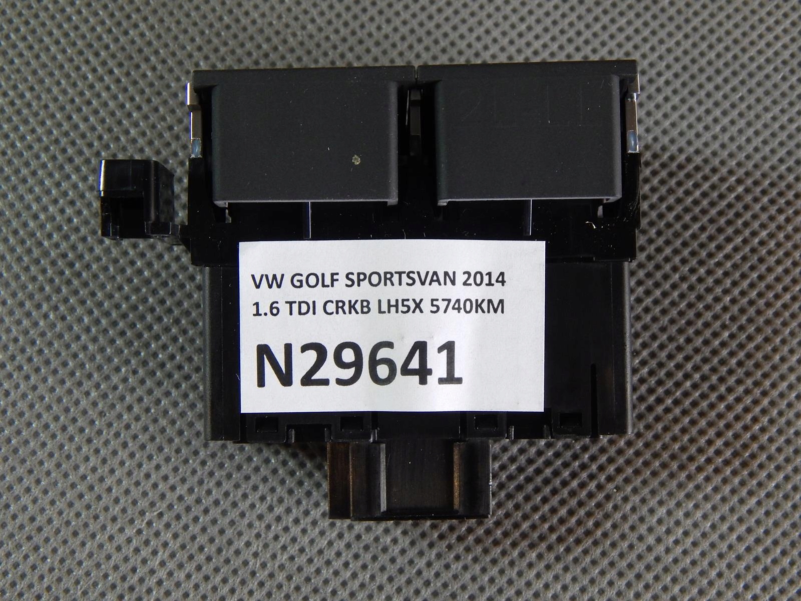 VW GOLF SPORTSVAN PRZYCISK ESP 517927137 Funkcje inne