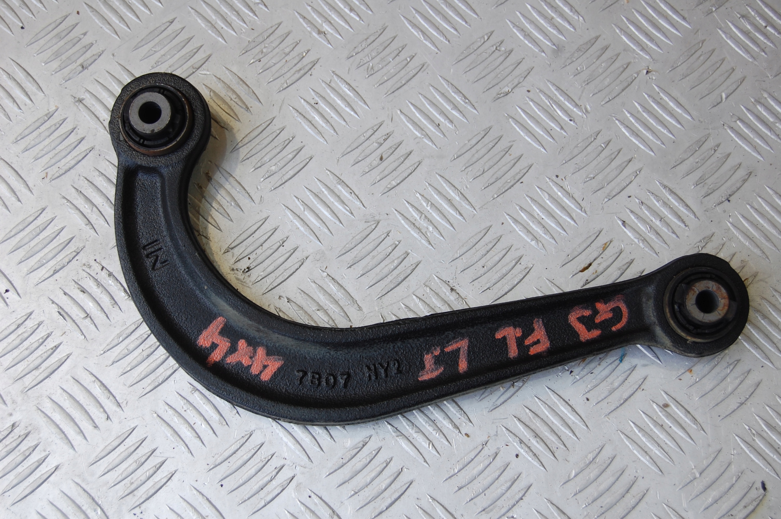 QUERLENKER LINKS HECK MAZDA 6 VI GJ LIFT 4X4