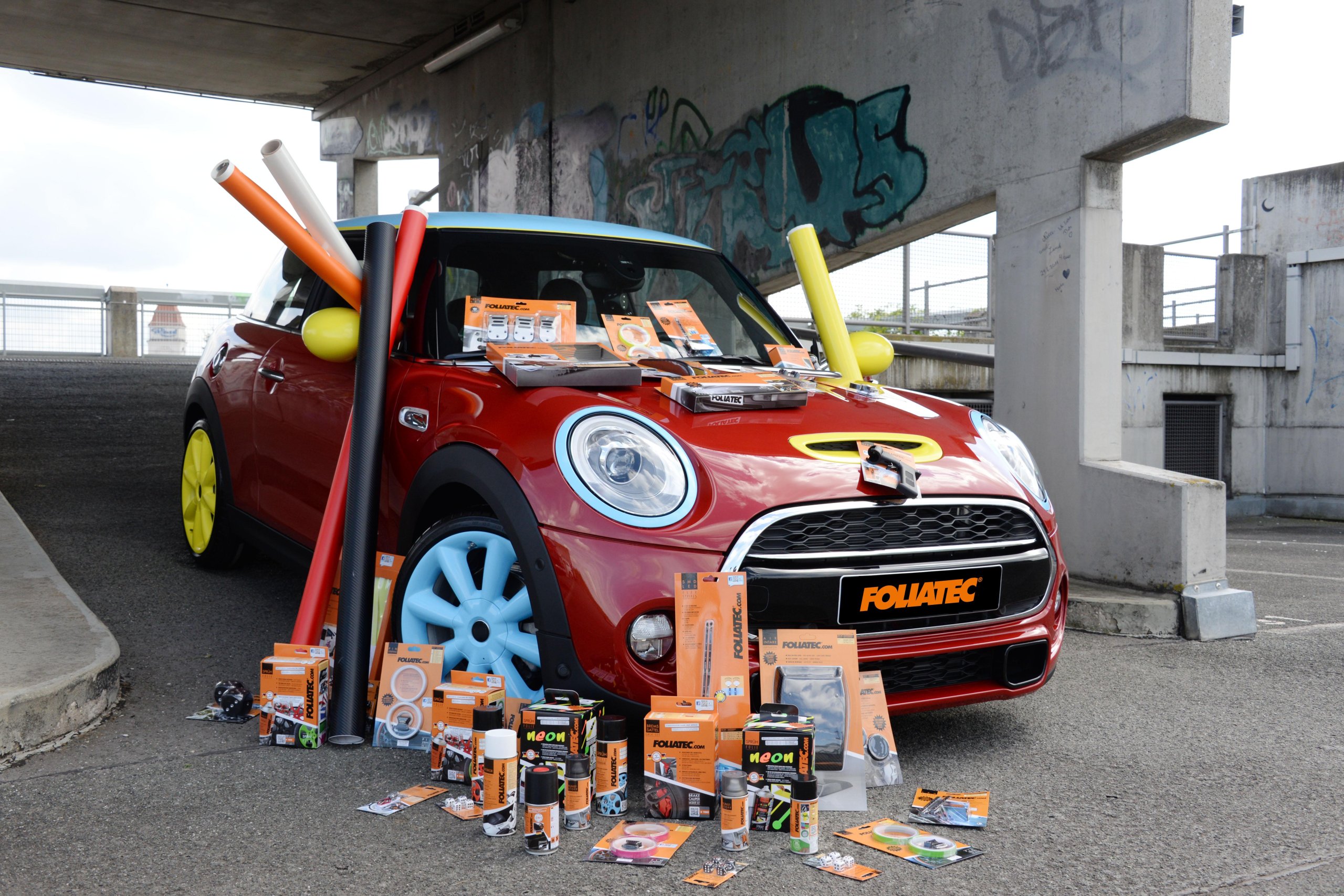 Lakier farba do zaciskow hamulcowych zlot Foliatec Brand Other