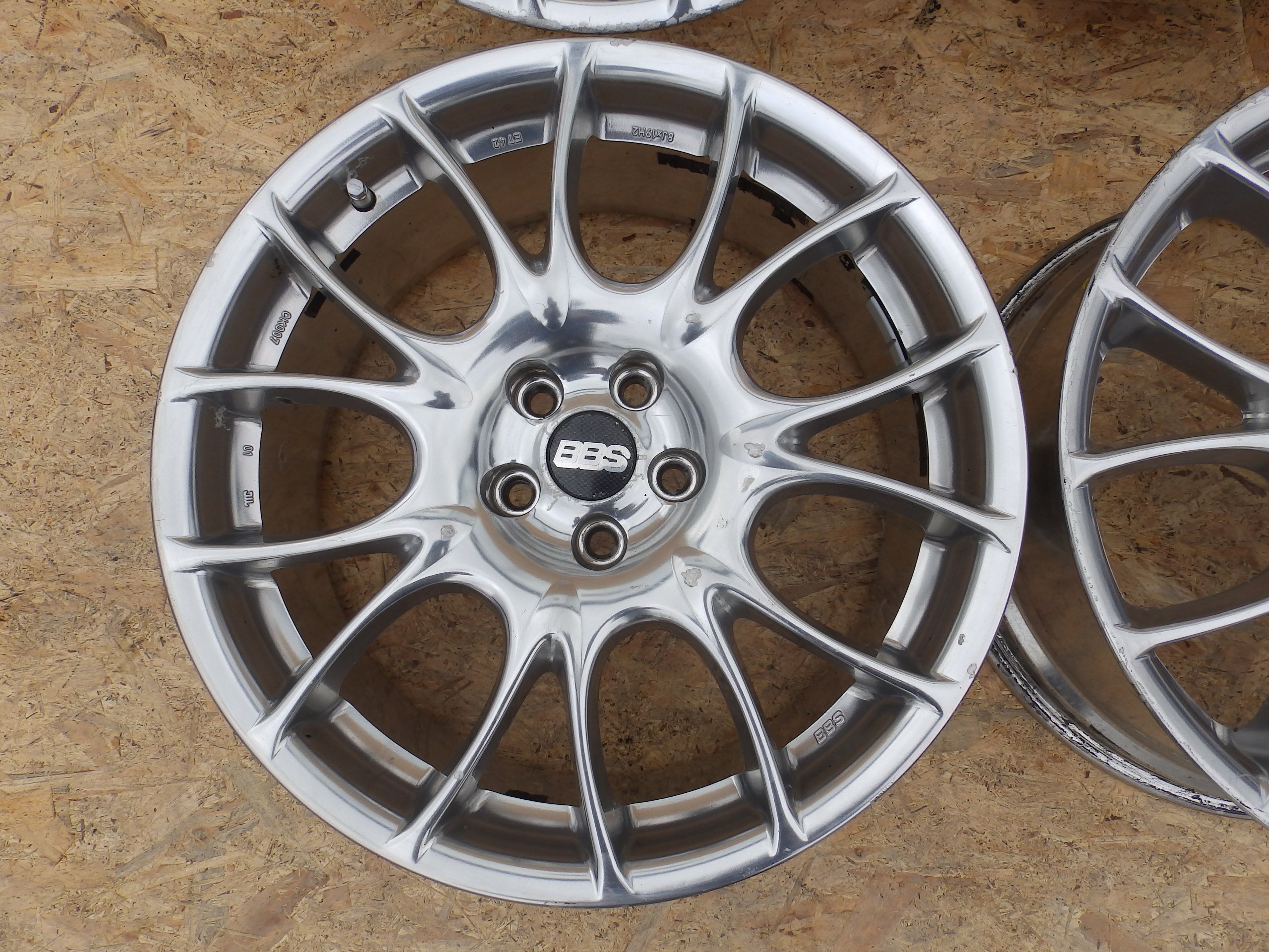 Комплект  felg BBS 8jx19h2 Et42 5x108 FERRARI VOLVO Liczba felg в пропозиція 4 szt . foto 1