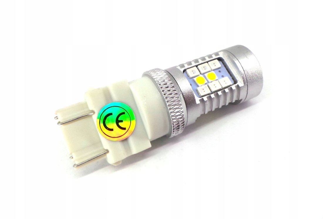 

P27/7W biały czerwony Led 3157 1900lm Canbus 12V