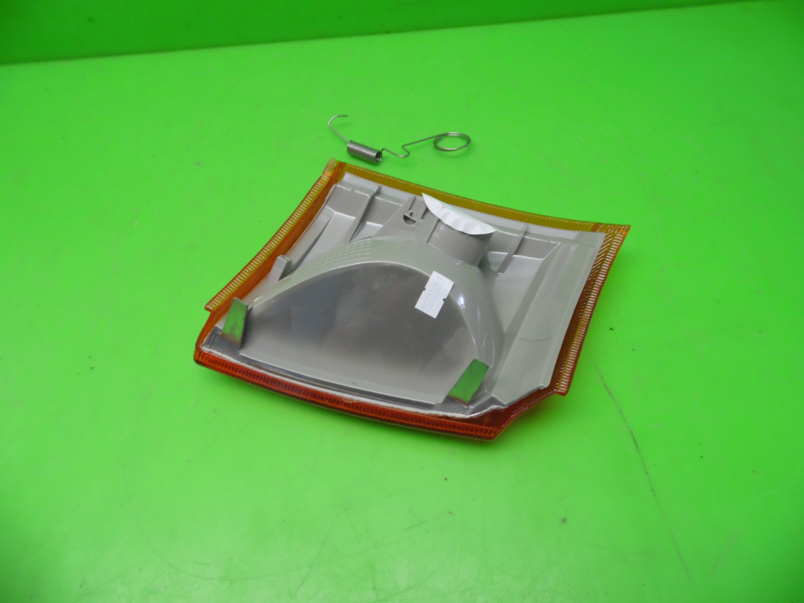 KIERUNKOWSKAZ PRZÓD LEWY FORD TRANSIT MK5 94-00 Wersja Europejska