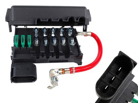 NOWA SKRZYNKA BEZPIECZNIKÓW SEAT TOLEDO II 2 70A