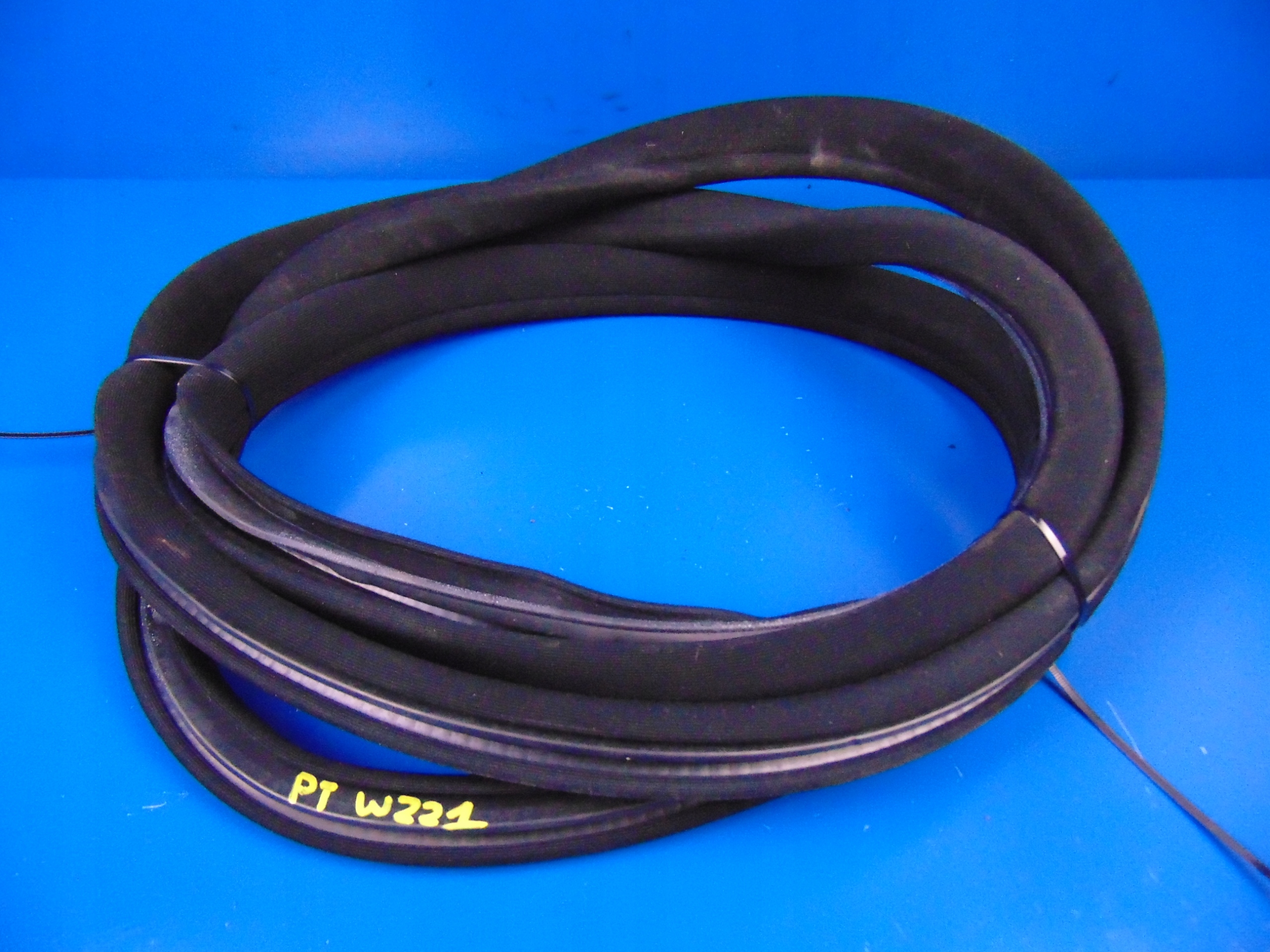 MERCEDES W221 S-KLASA USZCZELKA DRZWI PRAWY TYŁ