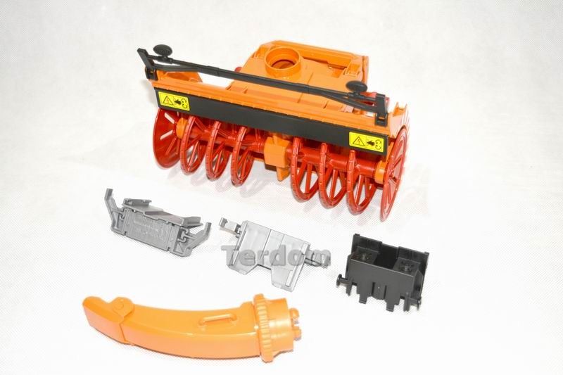 BRUDER 02349 PŁUG ŚNIEŻNY DO TRAKTORÓW ODŚNIEŻARKA Model 02349