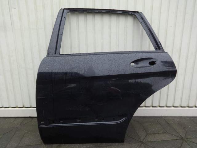 MERCEDES дверь w251 251