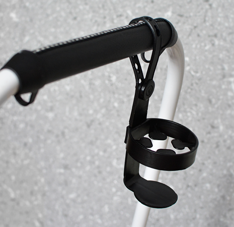 Uchwyt Na Napój Do Wózków Rowerków Kolor czarny