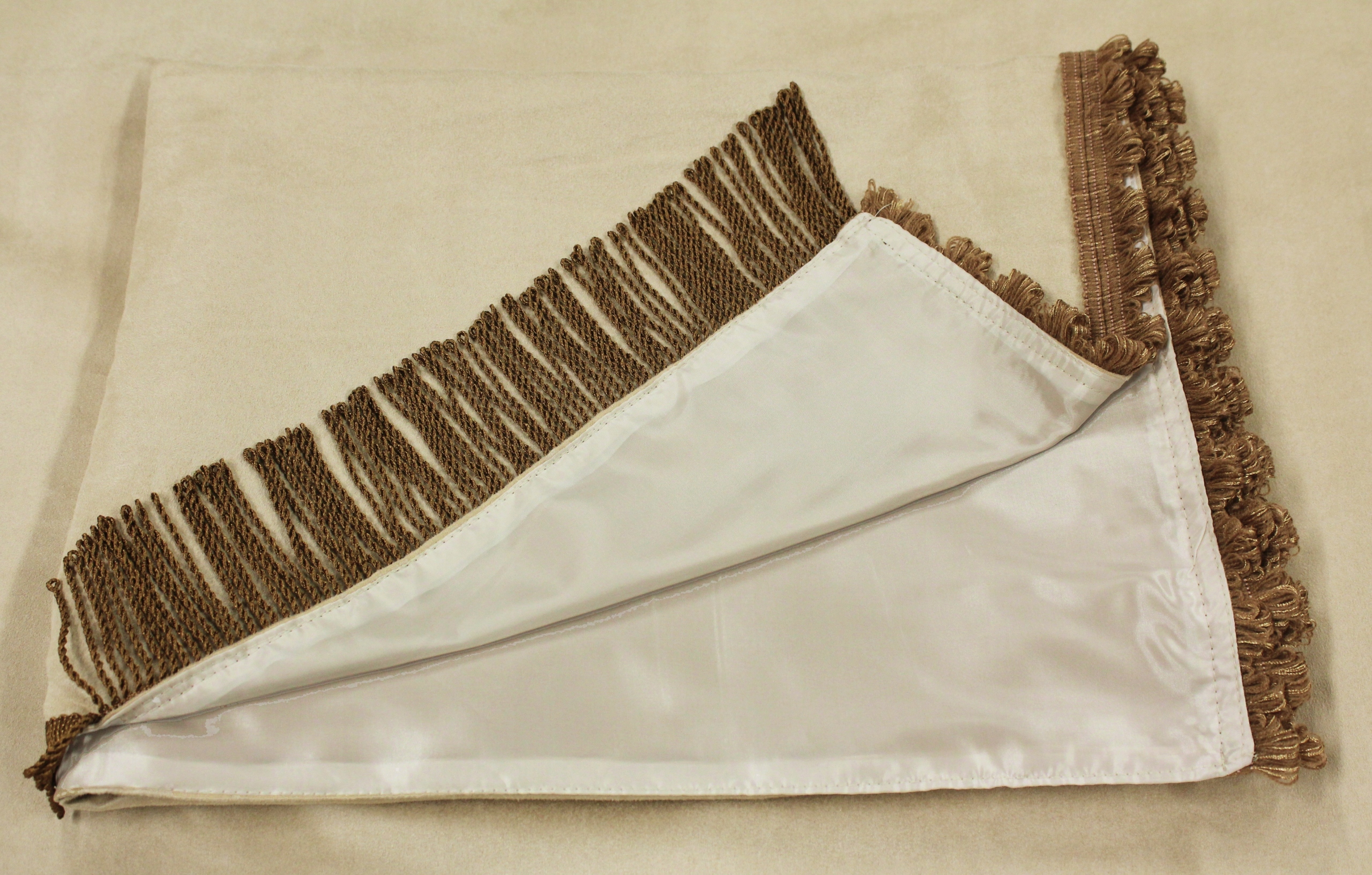 F48c92514a69b7aade501a4935ed