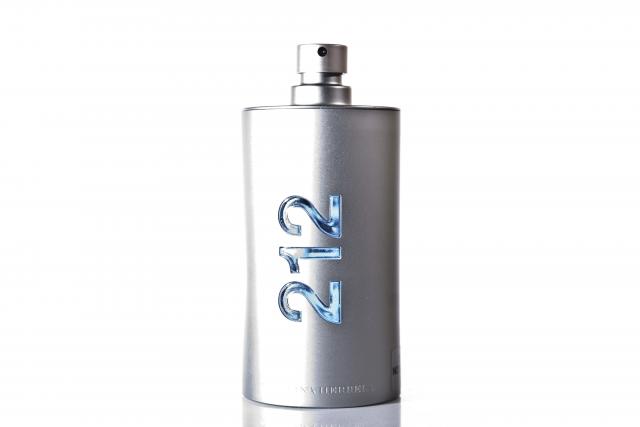 БУТЫЛКА CAROLINA HERRERA 212 MEN 100ml EDT ДУХИ EAN (GTIN) 8411061341605